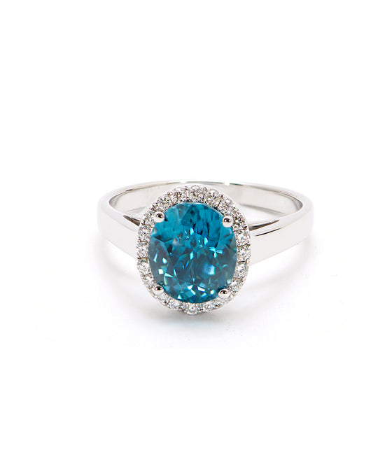 18K White Gold Diamond and Blue Zircon Ring