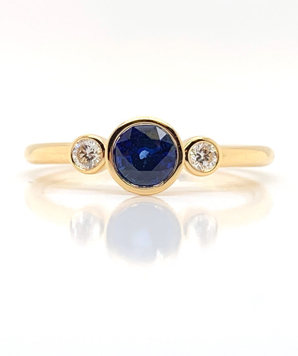 18K Yellow Gold Bezel Set Sapphire & Diamond Ring