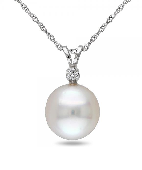 Freshwater Cultured Pearl and Diamond Pendant Necklace